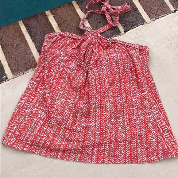 Banana Republic Tops - Banana republic halter tie top with built in bra